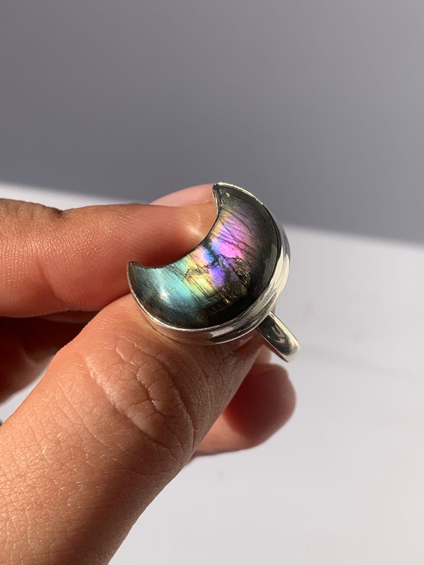 Adjustable Labradorite Ring in 925 Silver / Intuition and Transformation
