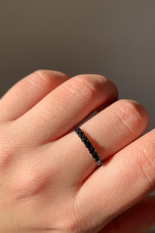 Adjustable Faceted Black Spinel Choker / Positivity and Calm