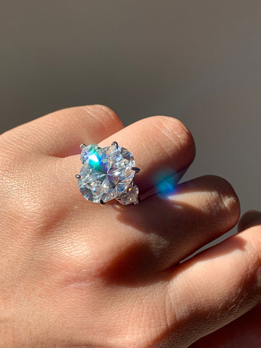 Anillo ajustable de moissanita en plata 925 / Potencial interno y prosperidad