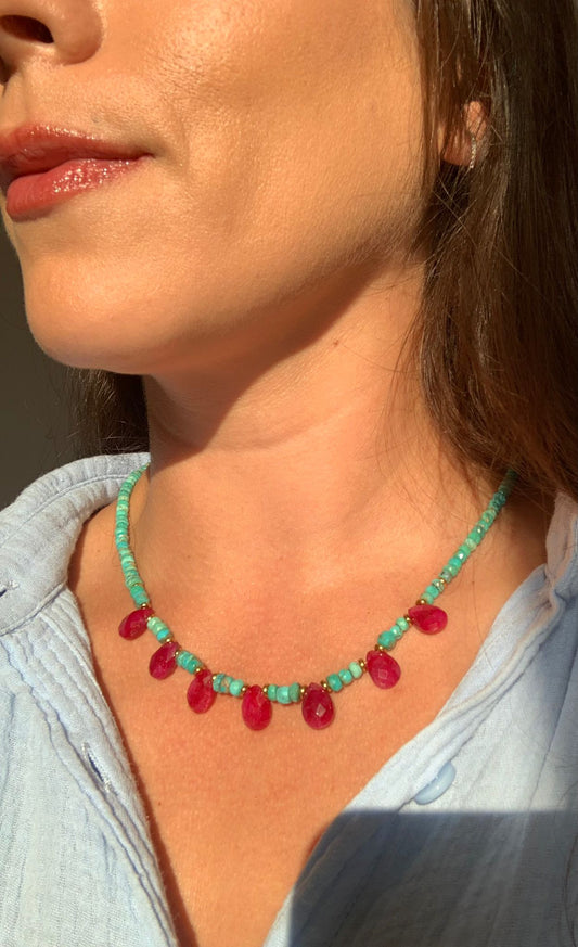Collana in turchese e radice di rubino con chiusura regolabile di acciaio inossidabile / Prosperità e protezione