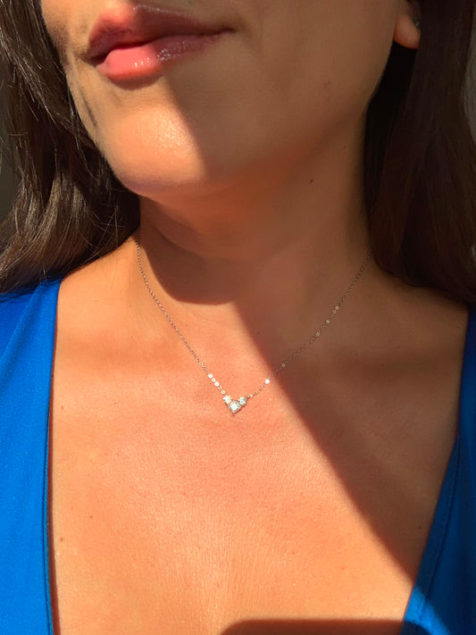 Anillo ajustable de moissanita en plata 925 / Potencial interno y prosperidad