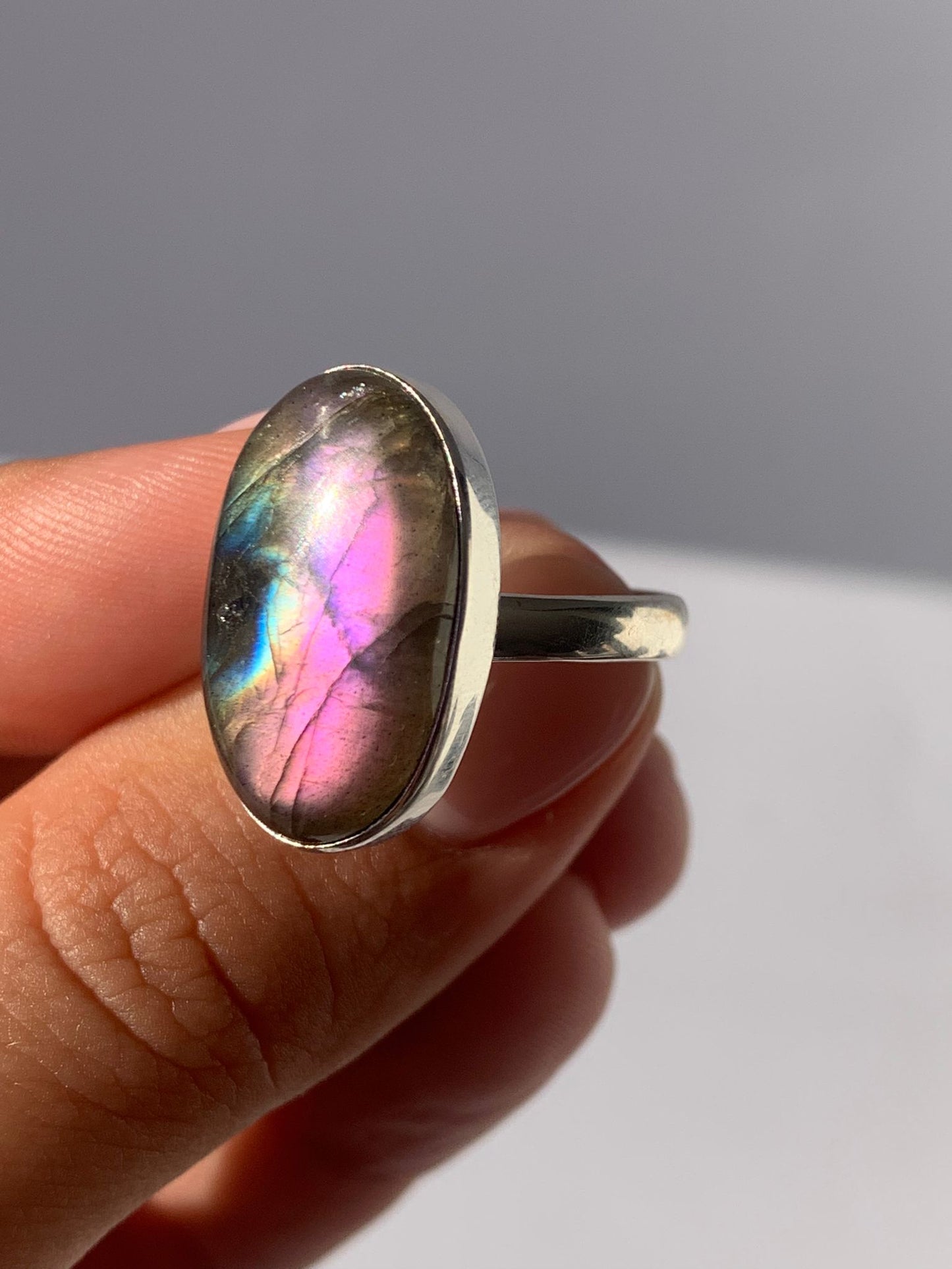 Adjustable Labradorite Ring in 925 Silver / Intuition and Transformation