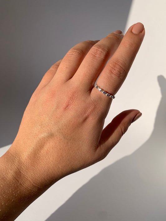 Anello in tanzanite e topazio bianco di argento 925 / Autorealizzazione ed emancipazione