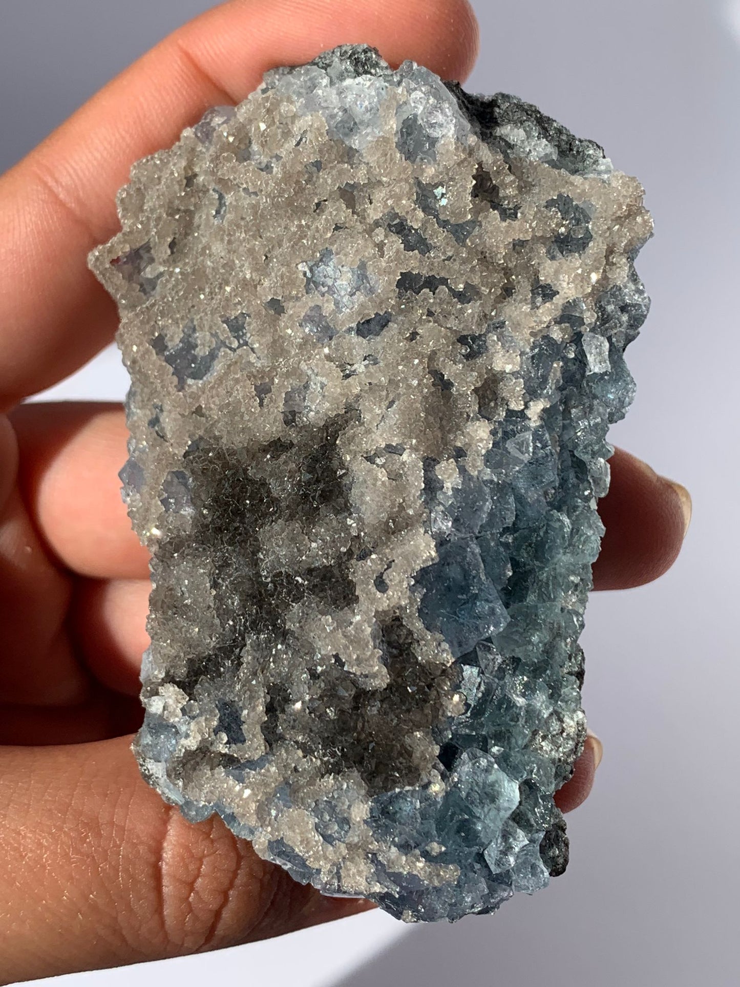 Fluorite grezza / Cambiamenti e spiritualità