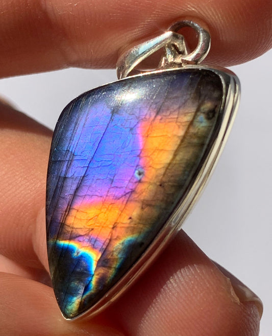 Ciondolo in labradorite di argento 925 / Intuizione e trasformazione