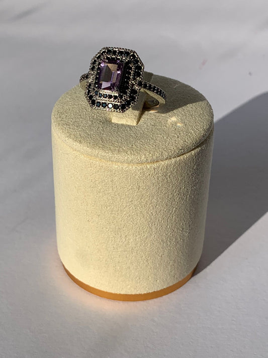 Anello in ametista e spinello nero di argento 925 / Rilassamento ed equilibrio
