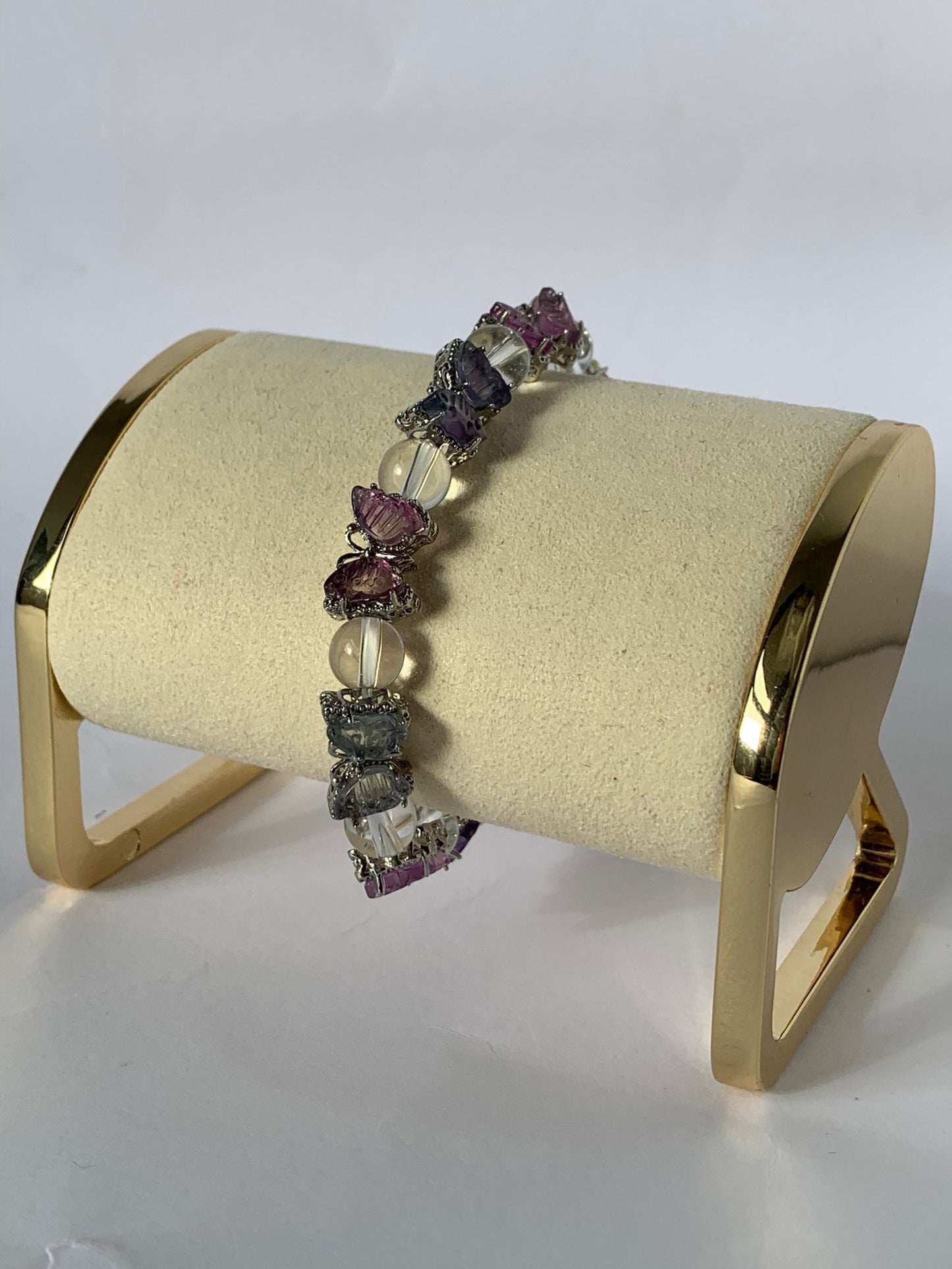 Bracciale in fluorite a forma di farfalle / Cambiamenti e spiritualità