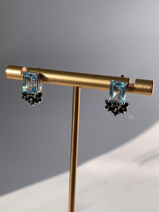 Orecchini in topazio blu e spinello nero di argento 925 / Felicità e vitalità