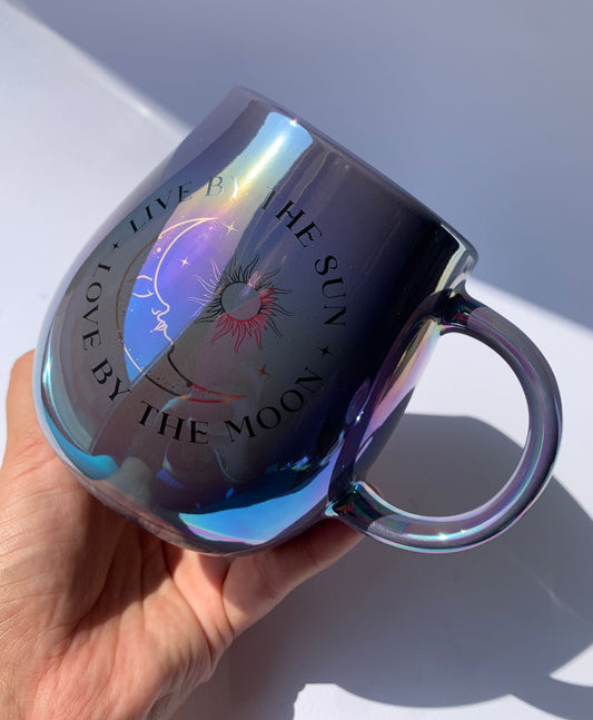 Tazza in ceramica iridescente VIVI PER IL SOLE AMA PER LA LUNA