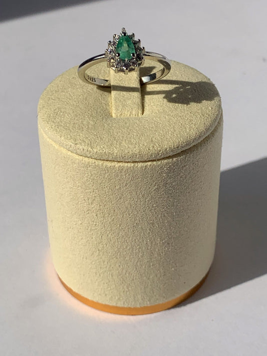 Anello in smeraldo di argento 925 / Abbondanza e manifestazione