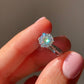 Anello regolabile taglio brillante da 2 CT di moissanite certificata su argento 925 rodiato (Colore D, Chiarezza VVS1) / Potenziale interno e prosperità