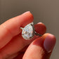 Anello taglio goccia da 3 CT di moissanite certificata su argento 925 rodiato (Colore D, Chiarezza VVS1) / Potenziale interno e prosperità