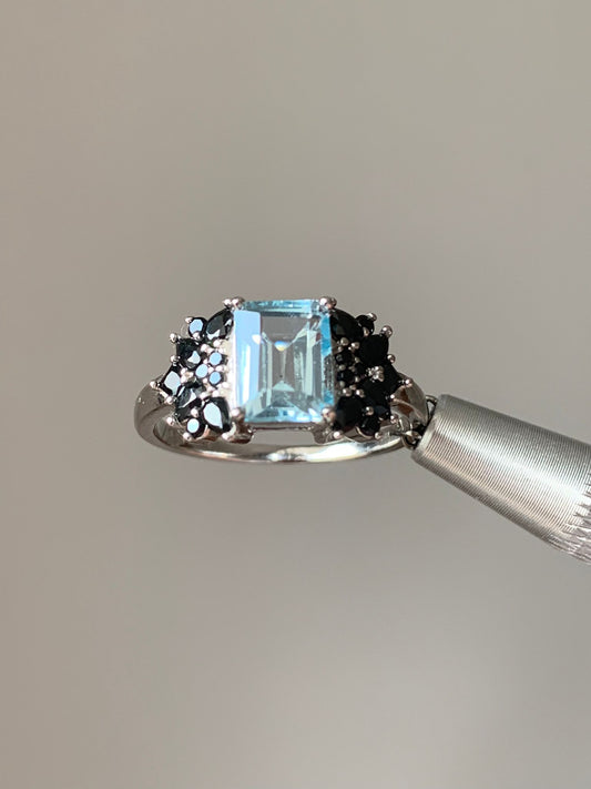 925 Silver Blue Topaz Adjustable Ring / Happiness and Vitality