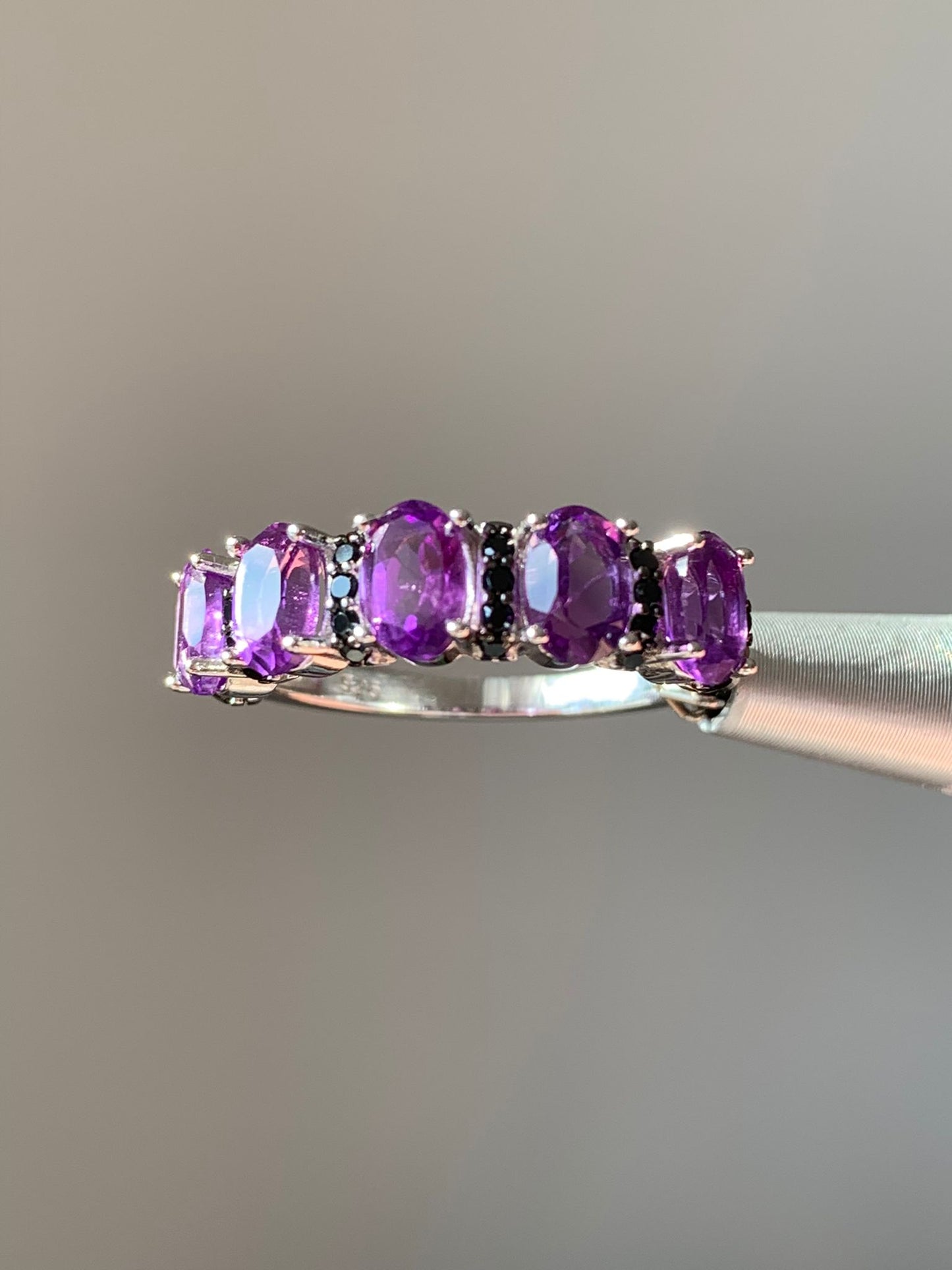 925 Silver Amethyst Adjustable Ring / Relaxation and Balance