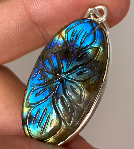 Silver Plated Copper Labradorite Necklace / Intuition and Transformation