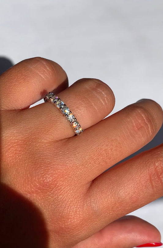 Anillo ajustable de moissanita en plata 925 / Potencial interno y prosperidad