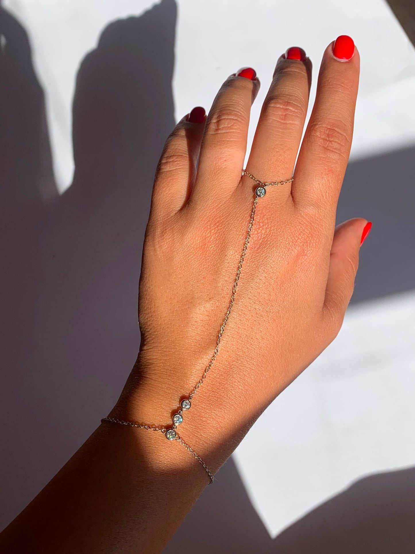 Anillo ajustable de moissanita en plata 925 / Potencial interno y prosperidad