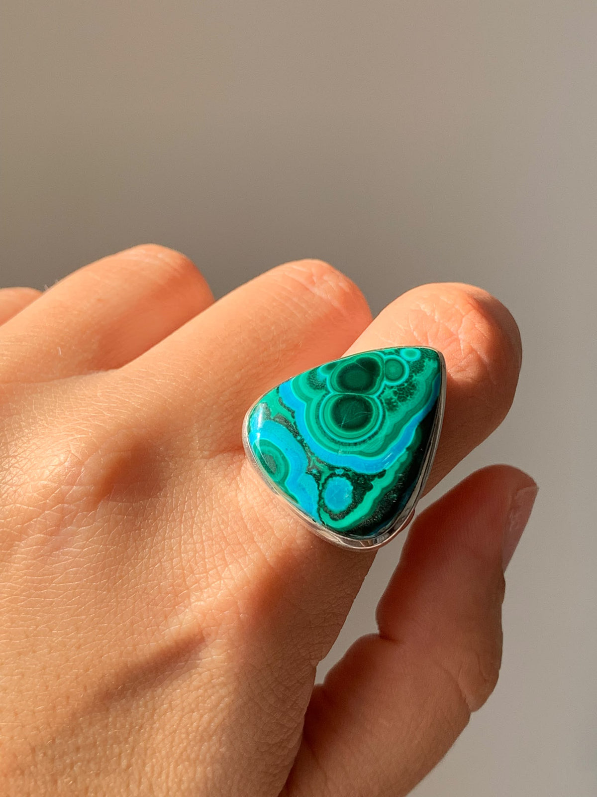 Adjustable Labradorite Ring in 925 Silver / Intuition and Transformation