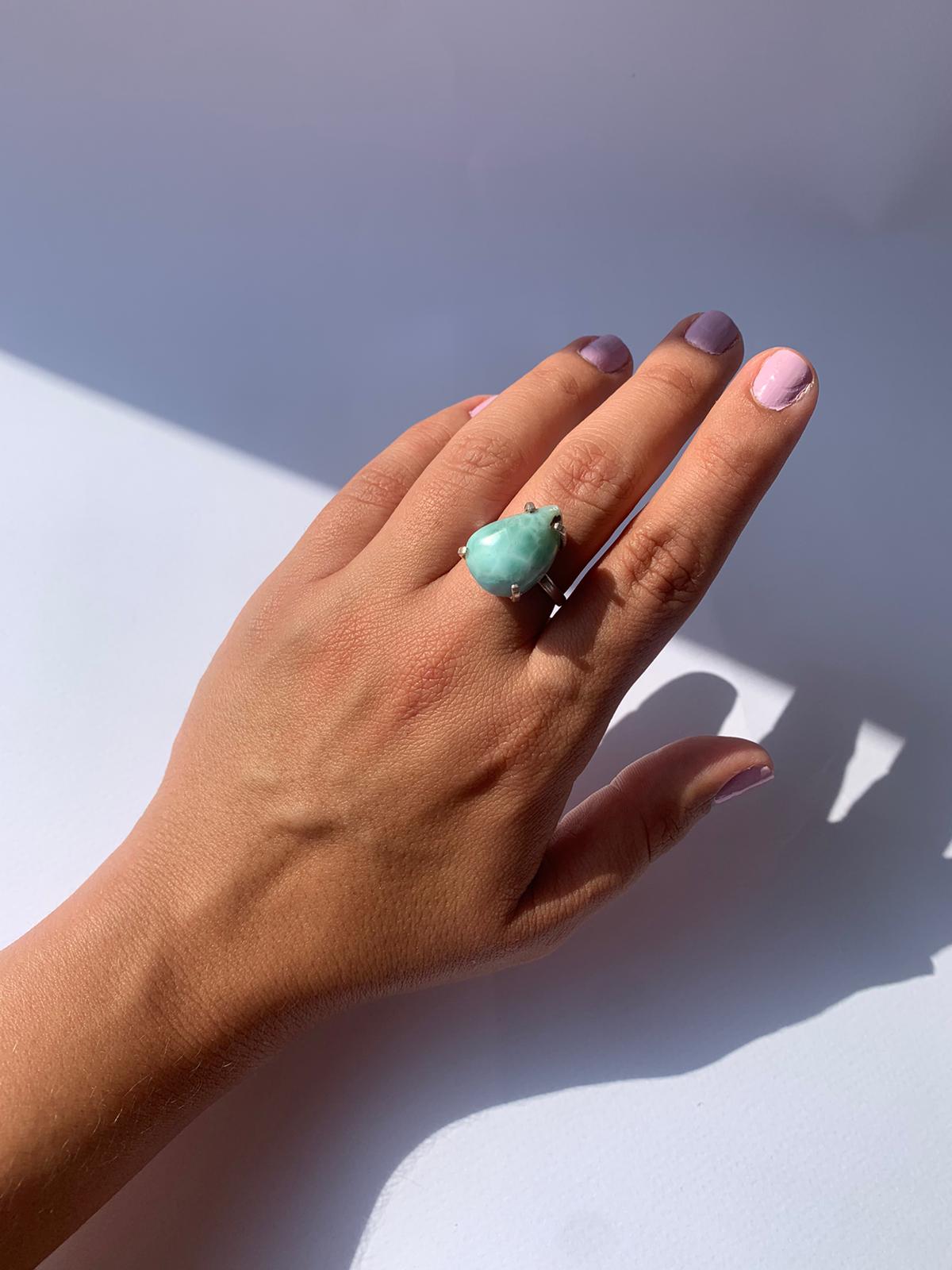 Anello regolabile in larimar di rame placcato / Equilibrio e serenità