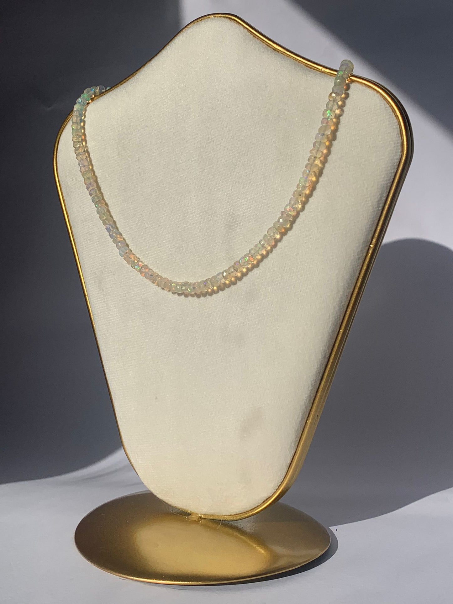 Anillo ajustable de ópalo de plata 925 / Autoestima y optimismo