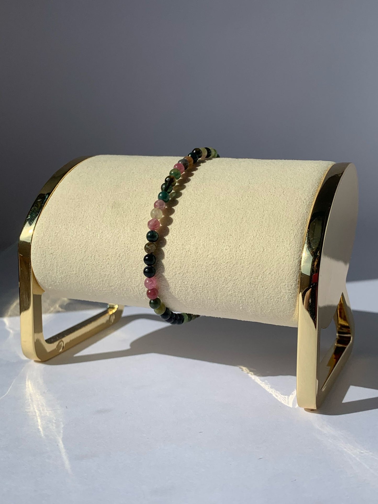 Bracciale elasticizzato in tormalina di 4mm / Purificazione e protezione