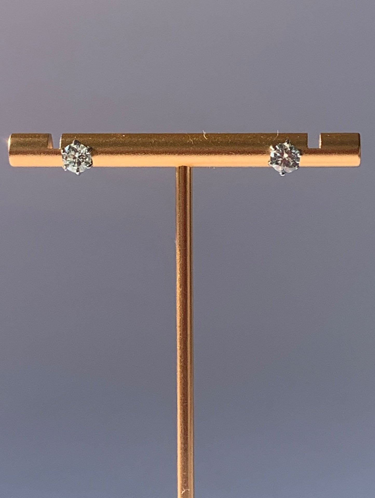 Orecchini in moissanite di argento 925 / Potenziale interno e prosperità