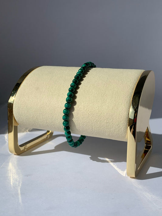 Bracciale elasticizzato in malachite di 4mm / Protezione e trasformazione